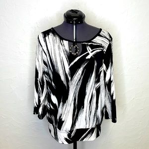 AGB 3/4 Sleeve Blouse with Pendant